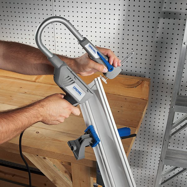 DREMEL® Moto-Saw MS20-1/5 2in1 Dekupiersäge mit 1 Vorsatzgerät, 5 Zubehöre Produktbild img4 L