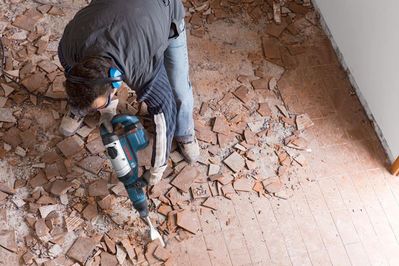 Schlaghammer mit SDS max GSH 7 VC im Handwerkerkoffer Produktbild img4 L
