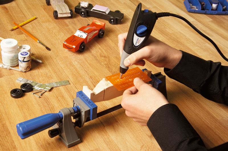 DREMEL® Gravierer 290-1 Kompaktwerkzeug (35 W) mit 1 Zubehör, 1 Schablone Produktbild img5 L