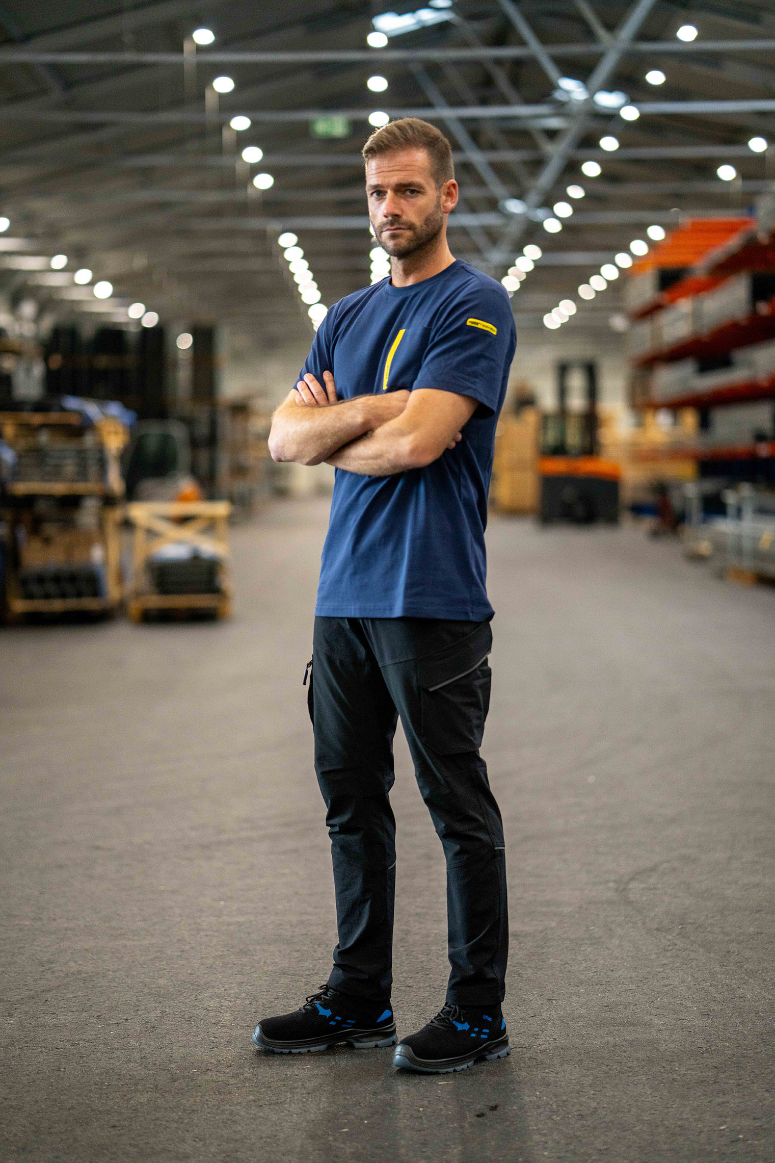 FLASH 2400 ESD - S1 - W10 Produktbild img5 L