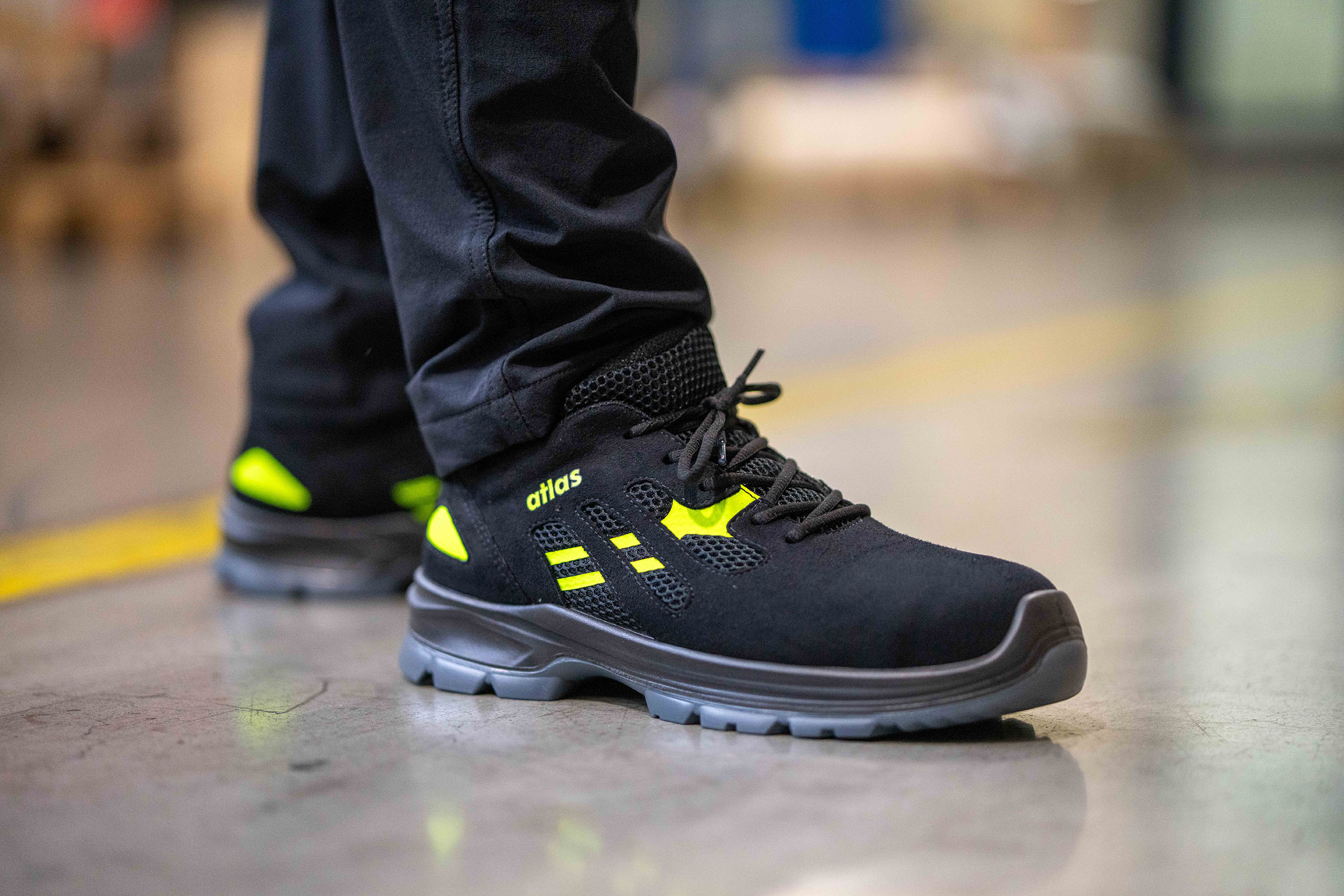 FLASH 2600 ESD - S1 - W10 Produktbild img4 L