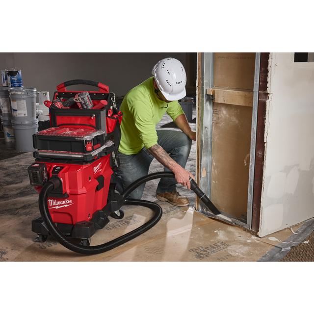 M18FVC23L-0 L CLASS WET AND DRY VAC Produktbild img6 L