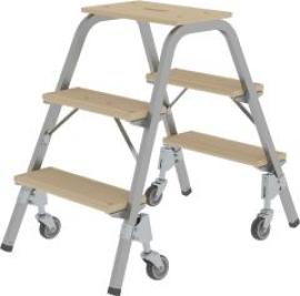 Stahl-Holz-Tritt fahrbar 3 Holzstufen 4 LenkrollenHöhe Deckbrett 0,73 m Arbeitshöhe bis 2,60 m Produktbild