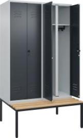 S/W-Gard.-Schrank CLASSICB1200xT500xH2120 mm RAL 7035/7016, 4 Abteile mit untergeb. Sitzbank Produktbild