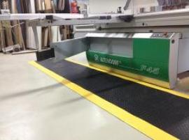 Anti-Ermüdungsmatte Deckplate B150 cm x lfd.M schwarz/gelb Produktbild