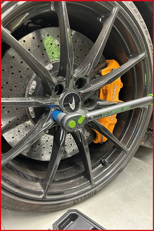 1/2" COMPETITION Ratschen-Drehmomentschlüssel-Satz, 20-200Nm, 4-tlg Produktbild img7 L