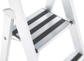 Stufenstehleiter, gebördelt mit R13 step S Produktbild
