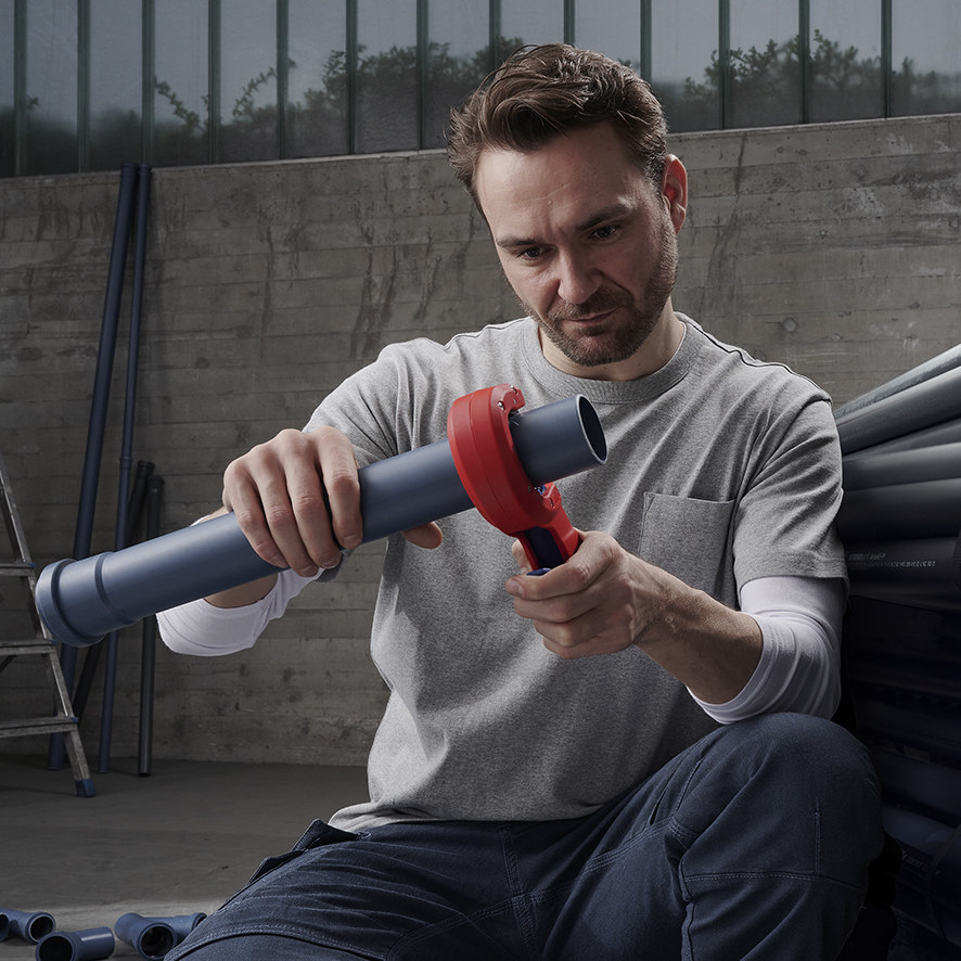 KNIPEX Rohrschneider für Kunststoff-Abflussrohre mit Kst. überzogen 202mm 90 23 01 BK Produktbild img12 L