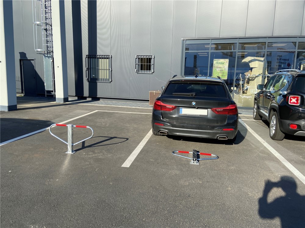 Schake Parkplatzsperre Dübelbefestigung Produktbild img2 L