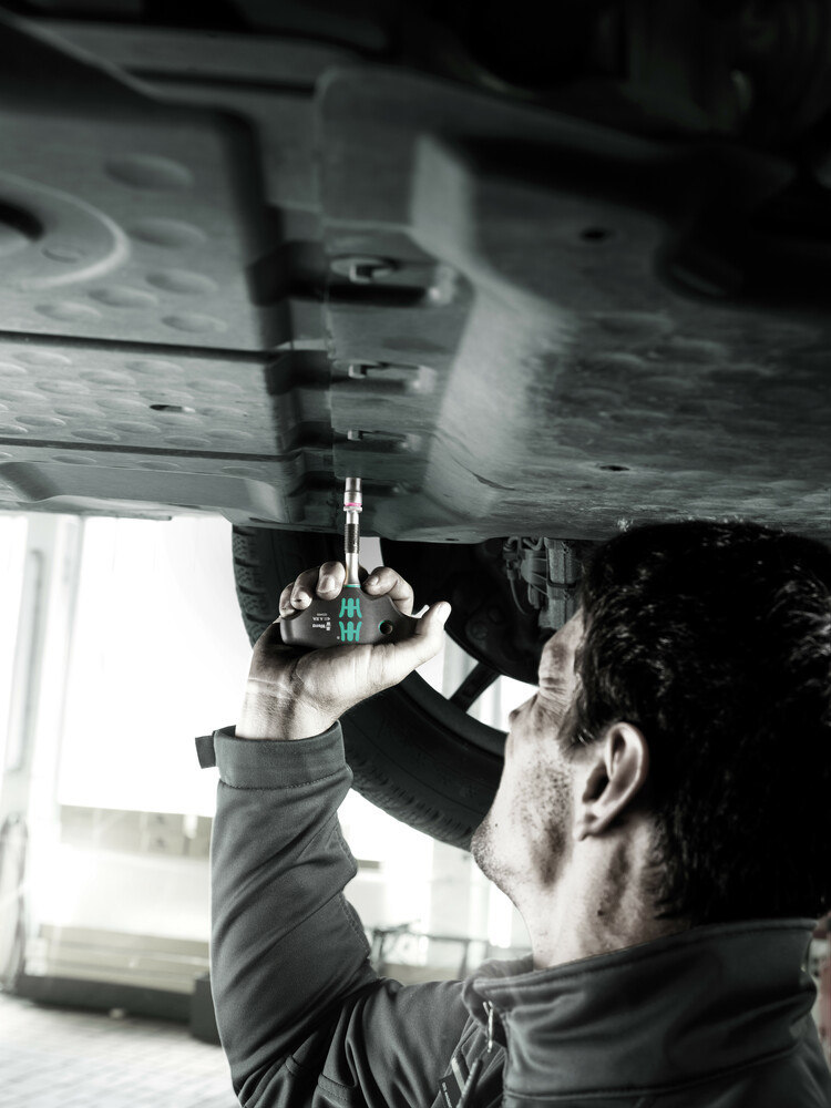 Wera 411 A RA Quergriff-Adapterschraubendreher mit Ratschenfunktion, 1/4" x 45mm Produktbild img11 L