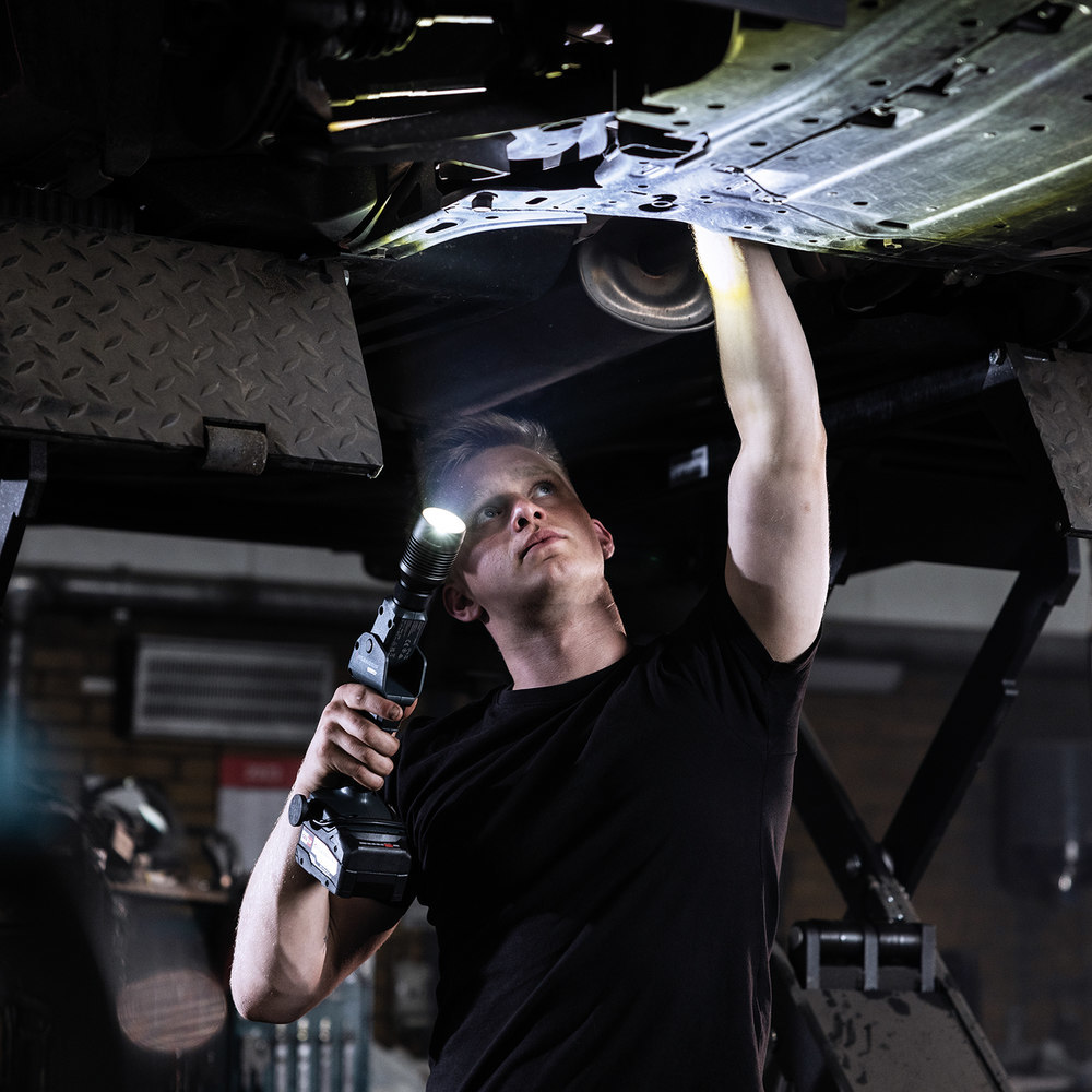 SCANGRIP Akku-Arbeitsleuchte MULTILIGHT BODY CONNECT ohne Akkus Produktbild img13 L