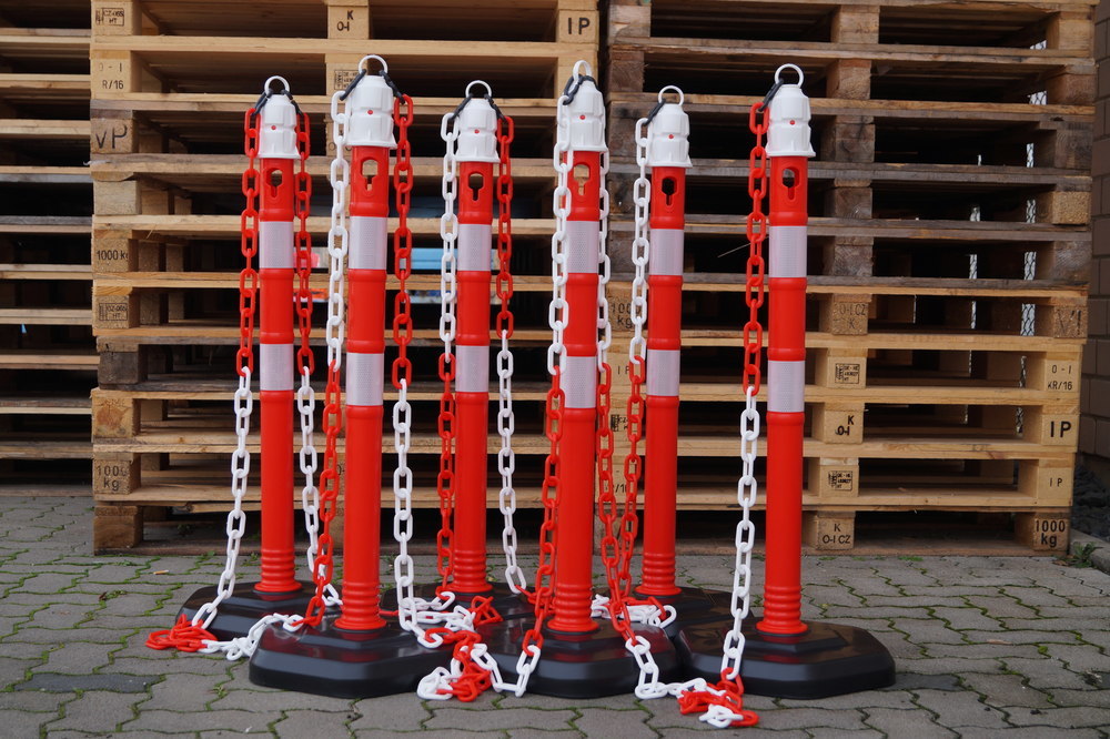 TEMKA Kettenpfosten - Set, r/w 6 Pfosten + 5xKette STRECKE Produktbild img15 L