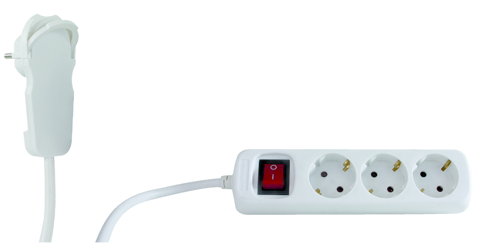 REV Steckdosenleiste 3-fach m.Schalter 5m weiß Smart Produktbild img1 L