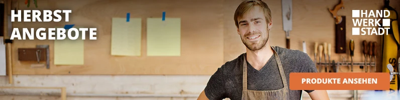 Werbemotiv von Handwerkstadt: Eine Person steht in einer Werkstatt vor einer Werkbank. Im Hintergrund sind Werkzeuge an einer Wand befestigt. Links steht der Text „Herbst Angebote“, rechts oben das Logo „HANDWERKSTADT“ sowie unten rechts ein Button „PRODUKTE ANSEHEN“.