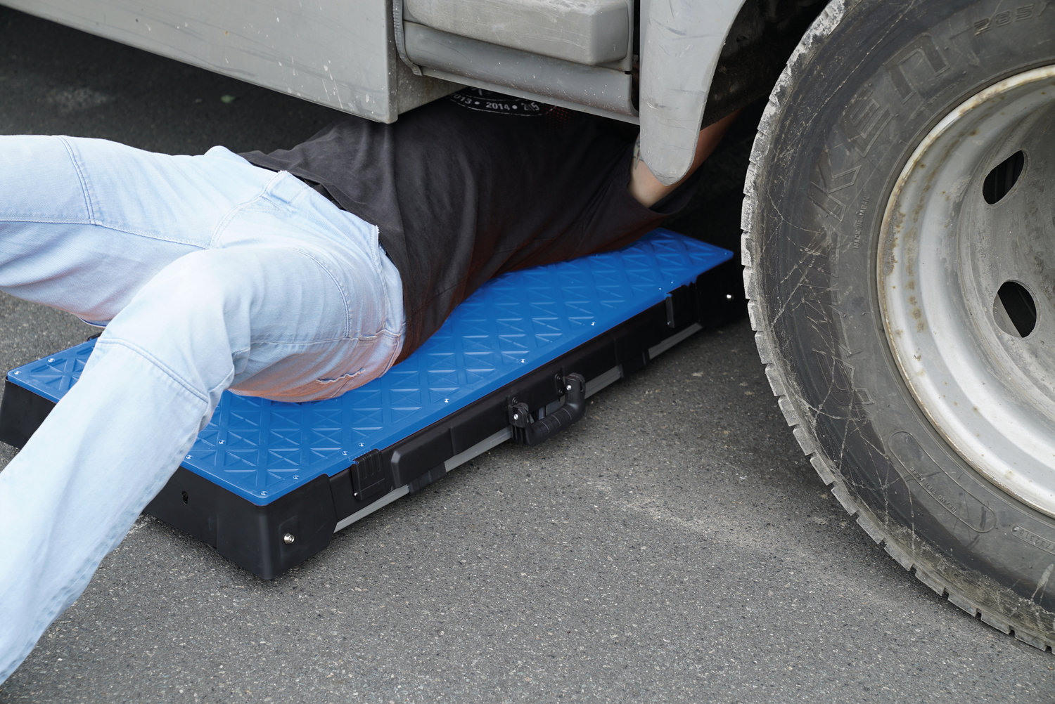 BRILLIANT TOOLS 4in1 Universal Werkbank Produktbild img8 L