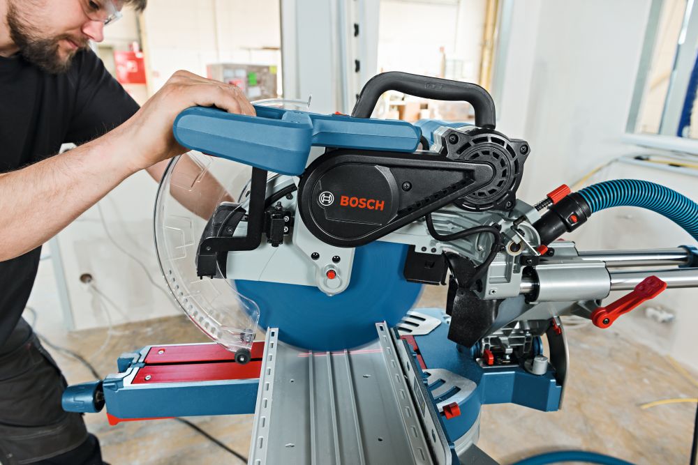 Bosch PRO Paneelsäge GCM 12 SDE Produktbild img7 L