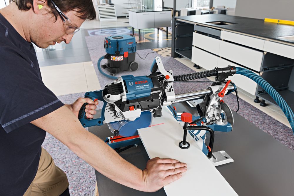 Bosch PRO Paneelsäge GCM 8 SDE Produktbild img6 L