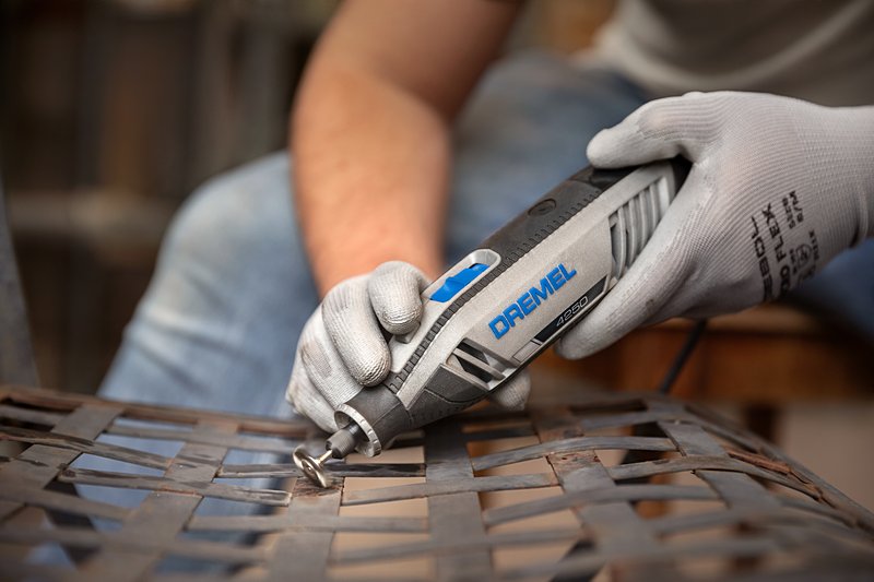 Dremel® 4250, kabelgebundenes Multitool, 128 Zubehöre, 6 Vorsatzgeräte Produktbild img14 L