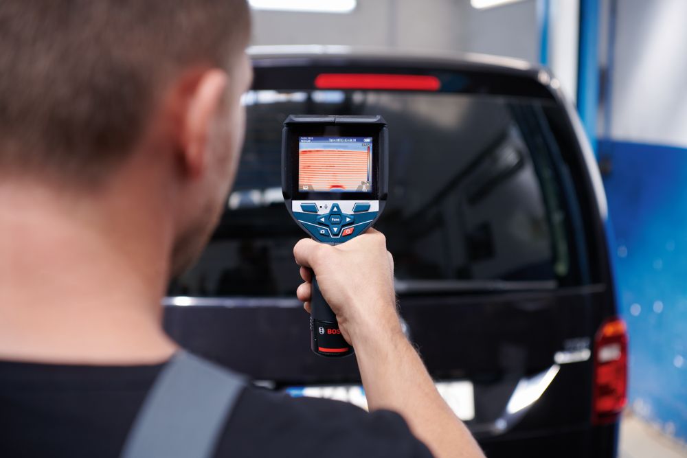Bosch PRO Wärmebildkamera GTC 600 C mit 1x Akku GBA 12V 2.0Ah Produktbild img8 L