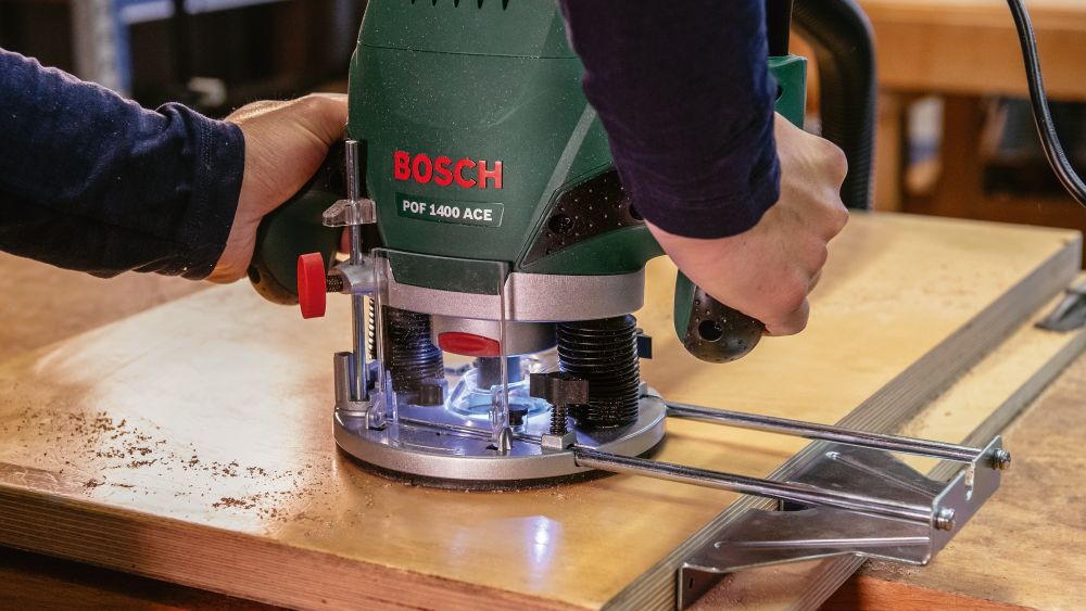 Bosch Oberfräse POF 1400 ACE Produktbild img3 L