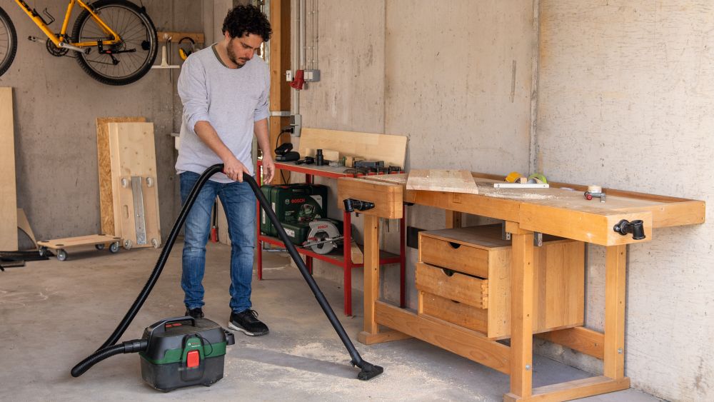 Bosch Akku-Nass- und Trockensauger AdvancedVac 18V-8 Produktbild img3 L