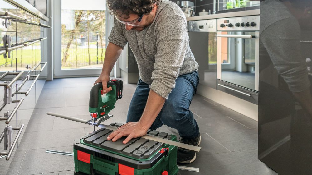 Bosch Akku-Stichsäge UniversalSaw 18V-100 Produktbild img9 L