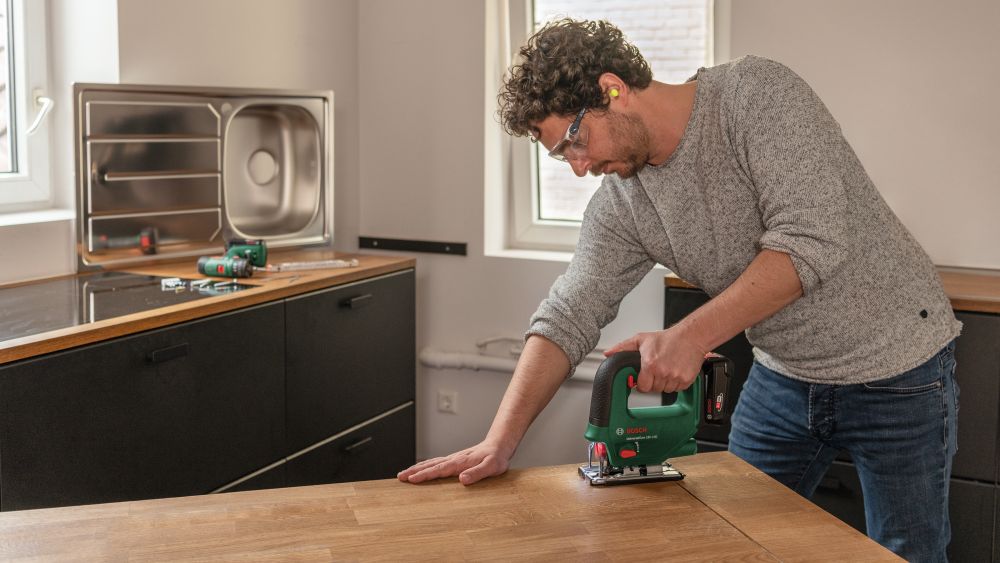 Bosch Akku-Stichsäge UniversalSaw 18V-100 Produktbild img10 L