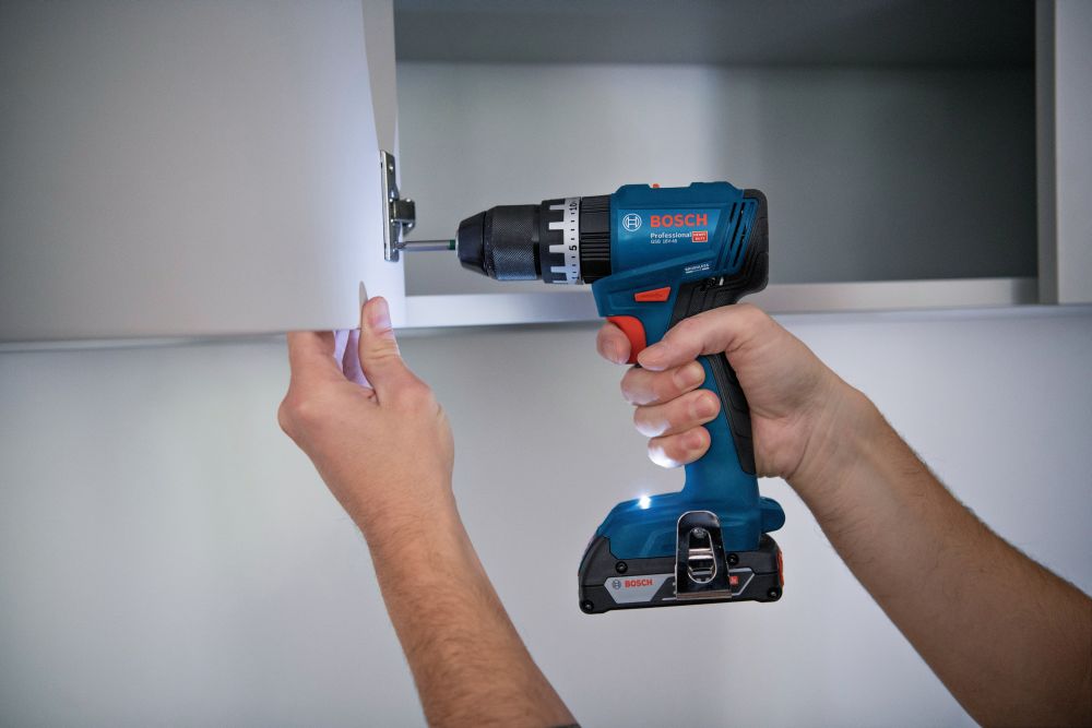 Bosch PRO Akku-Schlagbohrschrauber GSB 18V-45 mit L-BOXX Produktbild img3 L