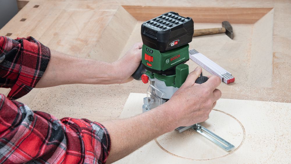 Bosch Akku-Fräse Router Combi Set Produktbild img8 L
