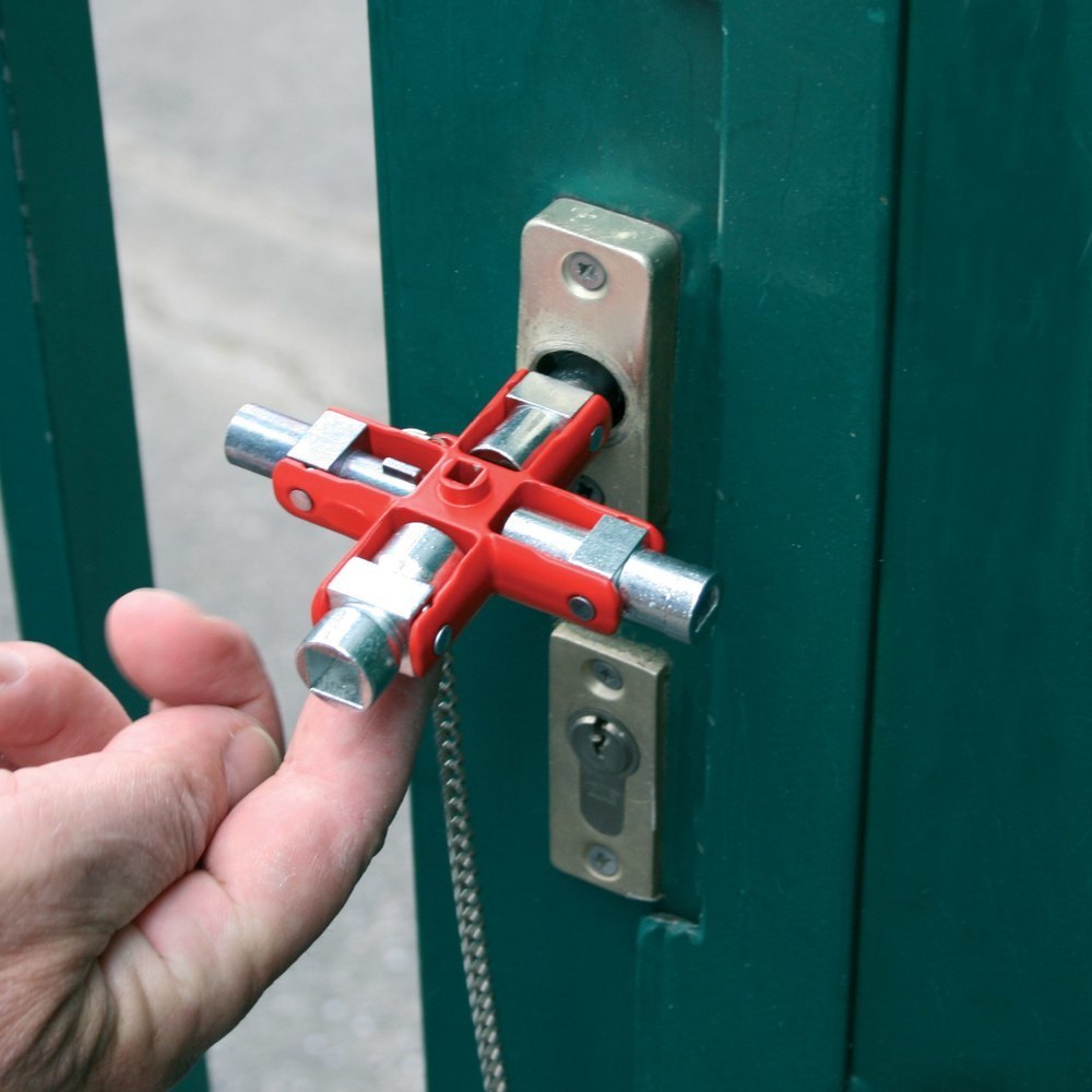 SB Schaltschrankschlüssel Master 9in1 S+ B Produktbild img4 L