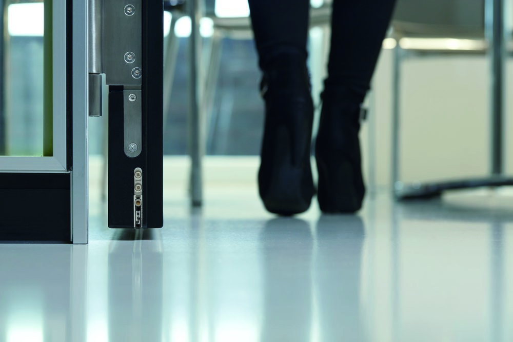 PLANET Türabsenkdichtung US, Silikon Produktbild img8 L