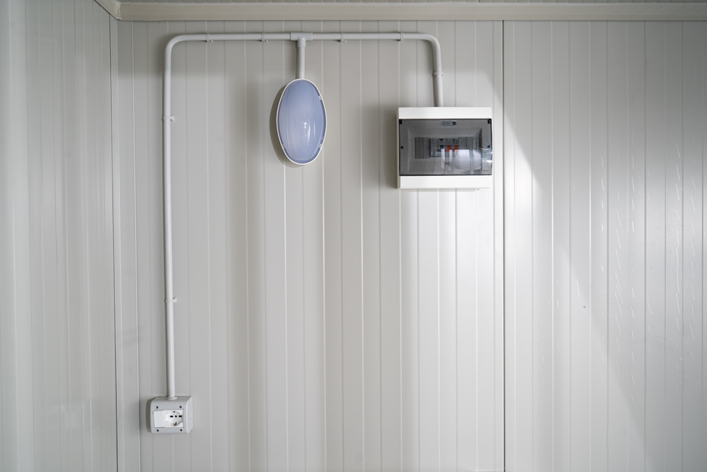 BOS Elektropaket 10W LED-Lampe mit Schalter Produktbild img1 L