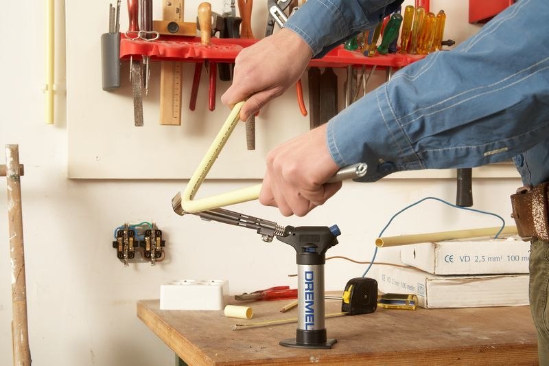 Dremel® Butangas-Lötlampe Versaflame 2.200-4, max. Brennzeit 75 min , 4 Zubehöre Produktbild img5 L