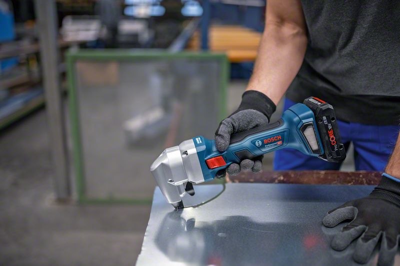 BOSCH Akku-Nagler GNH 18V-64 M Produktbild img5 L