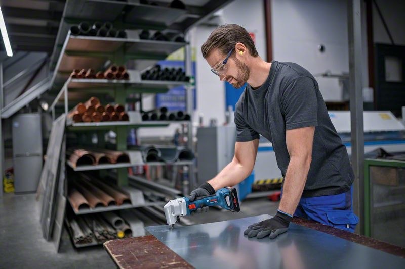 BOSCH Akku-Nagler GNH 18V-64 M Produktbild img8 L