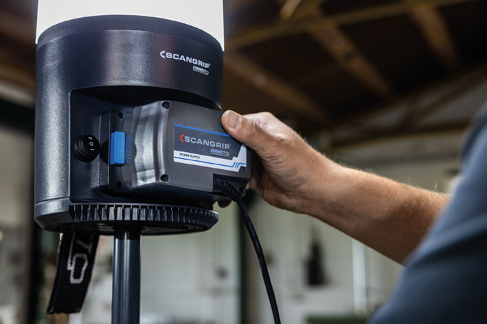 SCANGRIP Akku-Arbeitsleuchte AREA 6 CONN ECT 3000-6000Lumen ohne Akku Produktbild img9 L