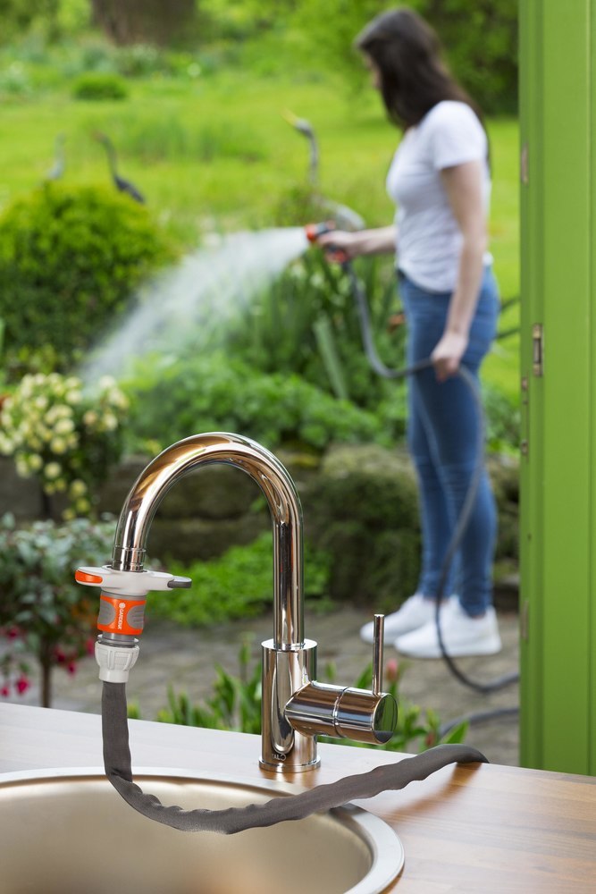 Gardena Hahnverbinder für Indoor-Wasserhähne Produktbild img3 L
