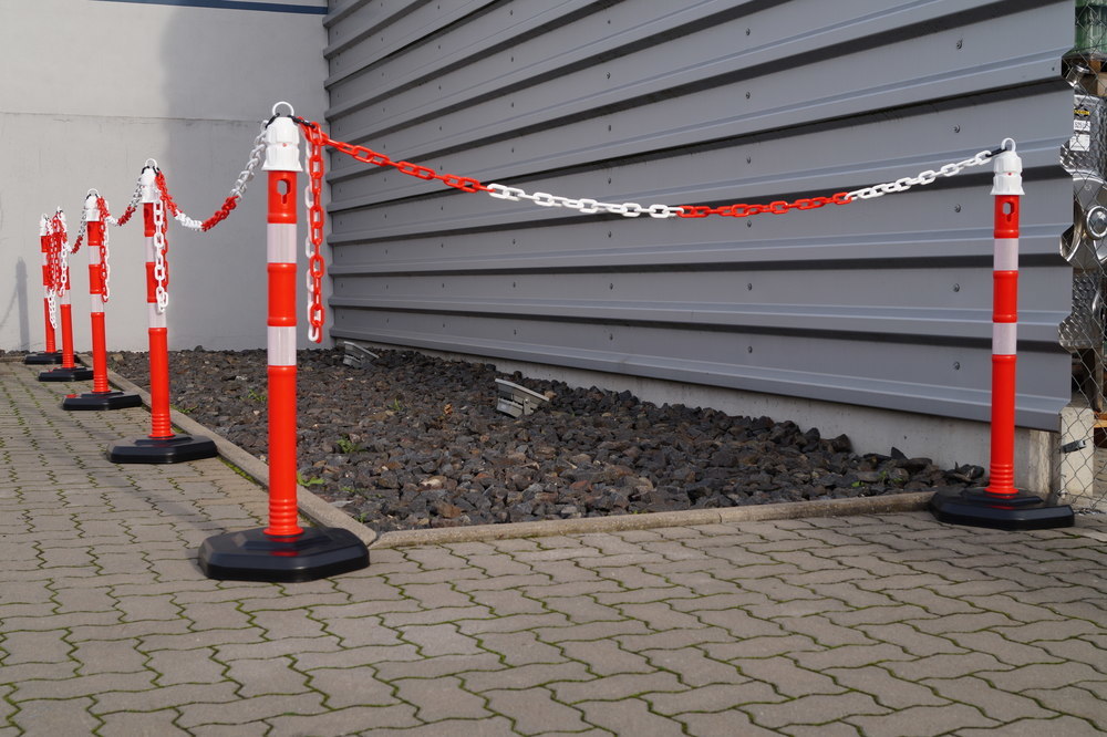 TEMKA Kettenpfosten - Set, r/w 6 Pfosten + 5x3m Kette Produktbild img4 L