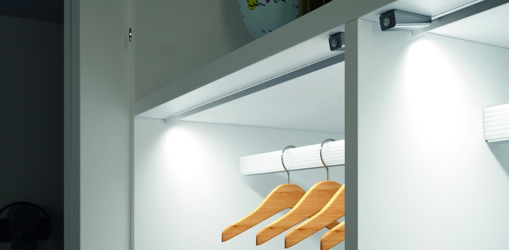 Halemeier PIR-Sensor, MultiSwitch2,Ø 35mm,Höhe 15mm, schwarz Produktbild img4 L