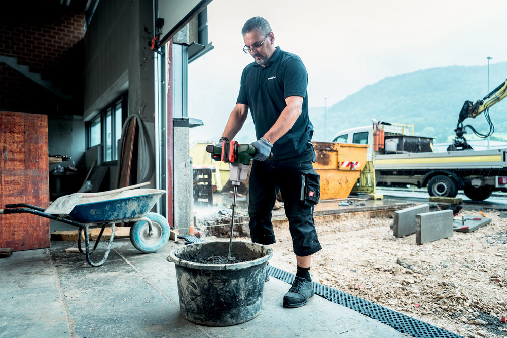 metabo Akku-Ruehrwerk RW18 LTX BL 140-2 ohne Akku ohne Ladegerät Karton Produktbild img3 L