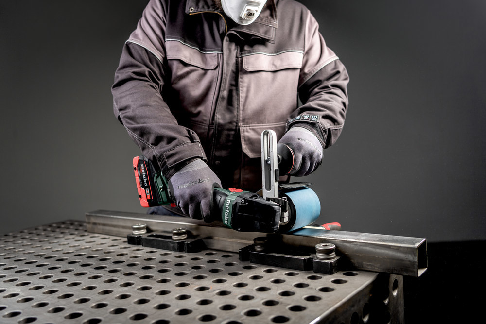 metabo Akku-Satiniermaschi. solo SVB 18 LTX BL 200 ohne Akku ohne Ladegerät Produktbild img4 L