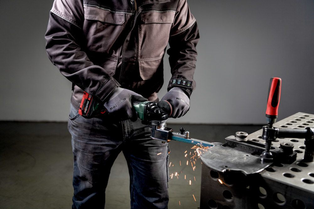 metabo Akku-Bandfeile solo BFVB 18 LTX BL 90 ohne Akku ohne Ladegerät metaBOX Produktbild img5 L