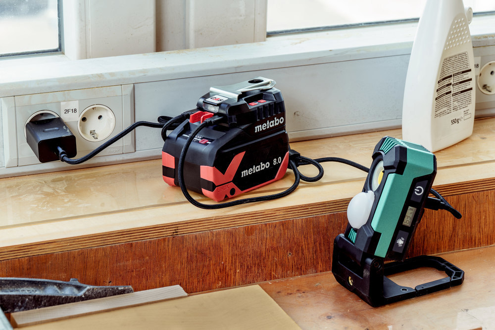 metabo Akku-Poweradapter PC 18-65 ohne Akku Karton Produktbild img8 L