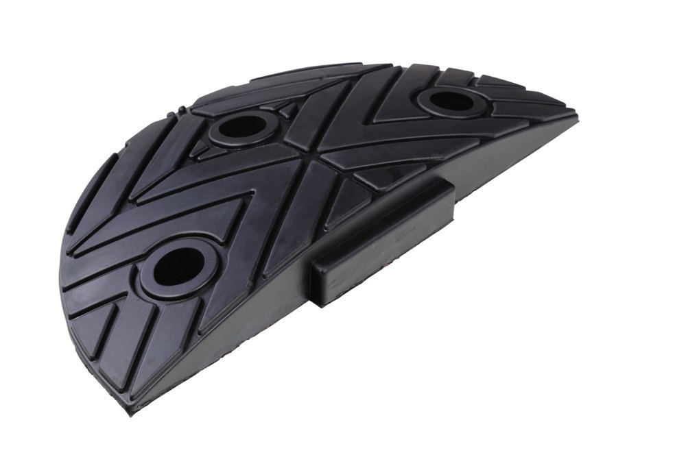 Dancop Fahrbahnschwelle Anfang Produktbild img1 L