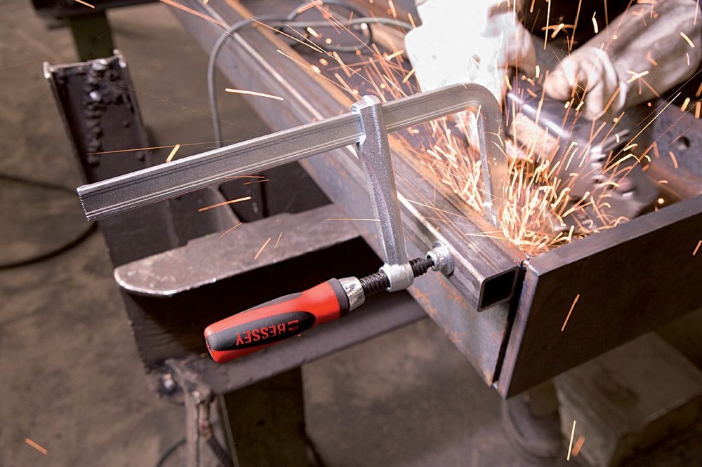 BESSEY Original Ganzstahl-Schraubzwinge GZ mit 2-Komponenten-Kunststoffgriff Produktbild img3 L