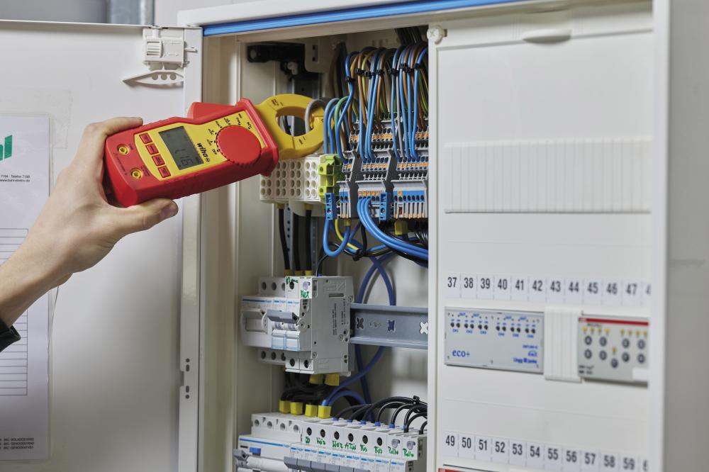 Wiha Digital-Stromzangen- Multimeter 1000V CAT IV Produktbild img7 L