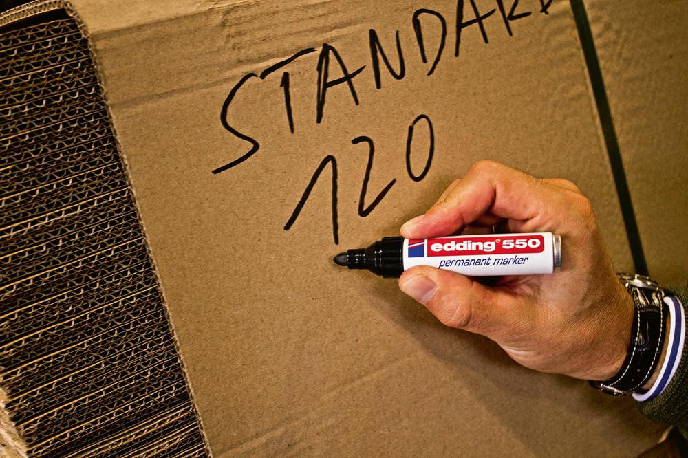 edding Permanentmarker 550 blau Produktbild img4 L