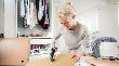 Bosch Akku-Schrauber IXO 7 mit 10 Stand. Bits u. Aufbewahrungsbox Produktbild img8 S