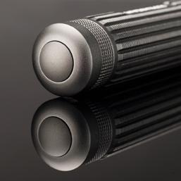 Akku-LED-Taschenlampe Q3r Produktbild img4 L