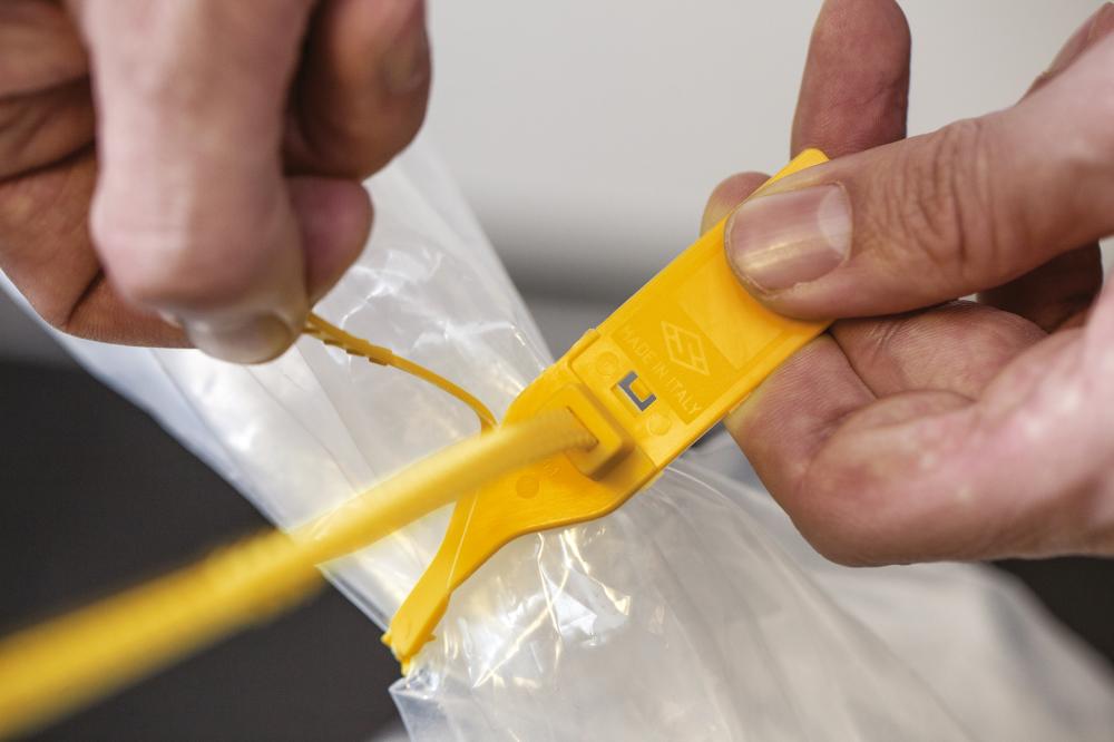 Sicherungsplombe fortlaufend nummeriert a300Stück SapiSelco Produktbild img4 L